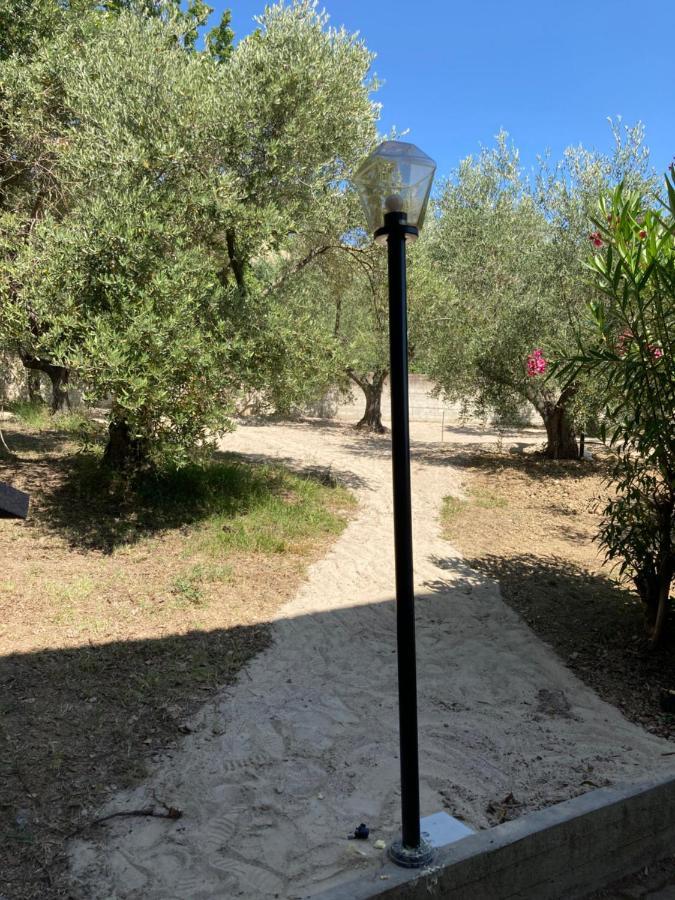 La Foresteria- Azienda Agricola Garra Mutignano Eksteriør billede